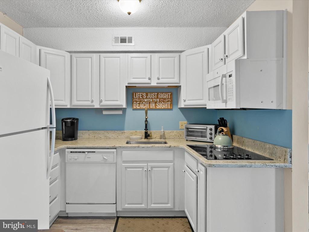 6 127TH STREET 401