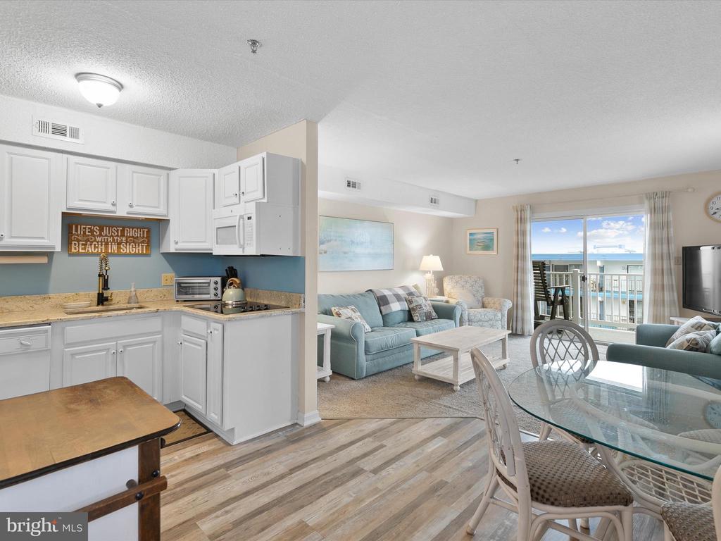6 127TH STREET 401