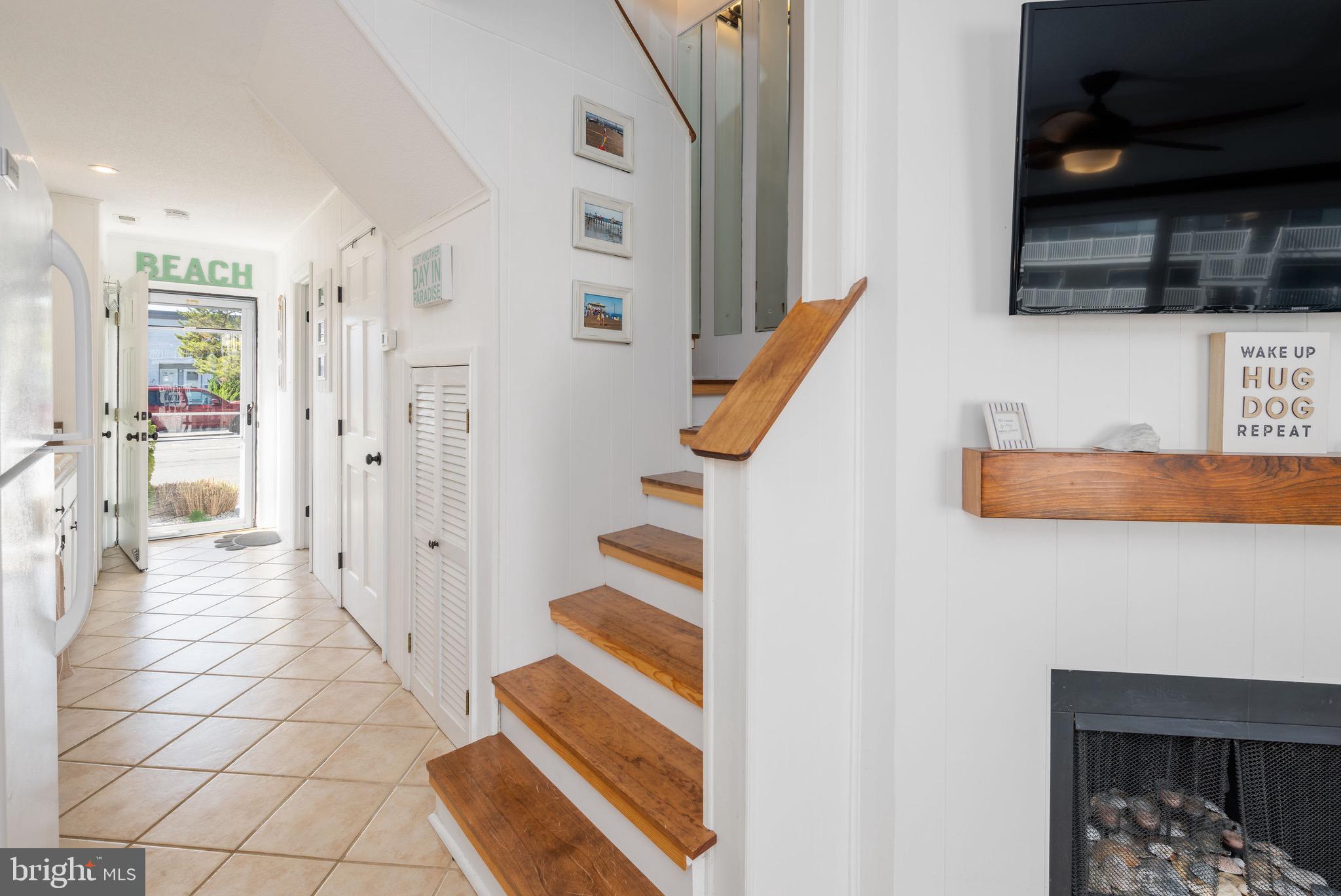 720 RUSTY ANCHOR ROAD 41C