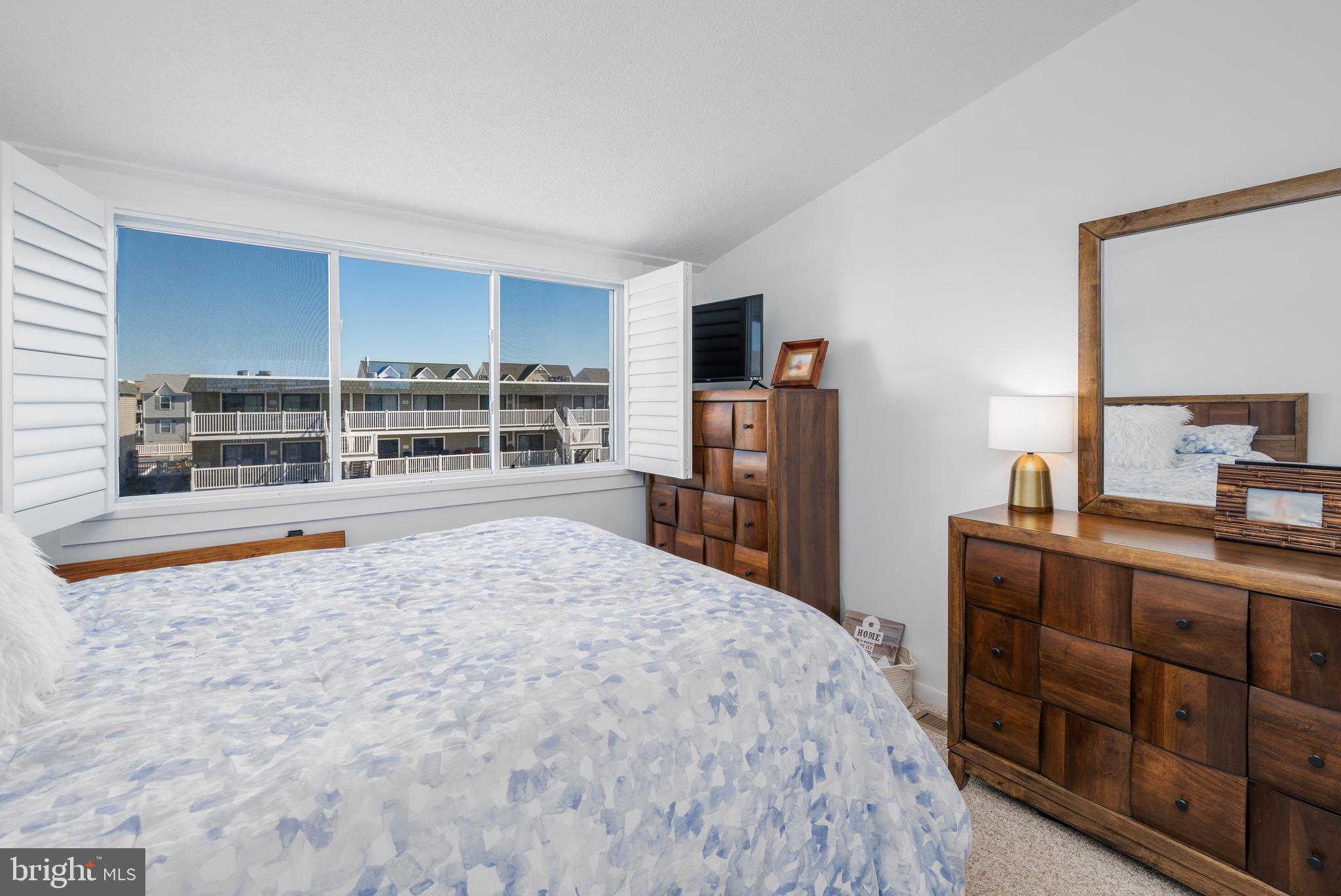 720 RUSTY ANCHOR ROAD 41C