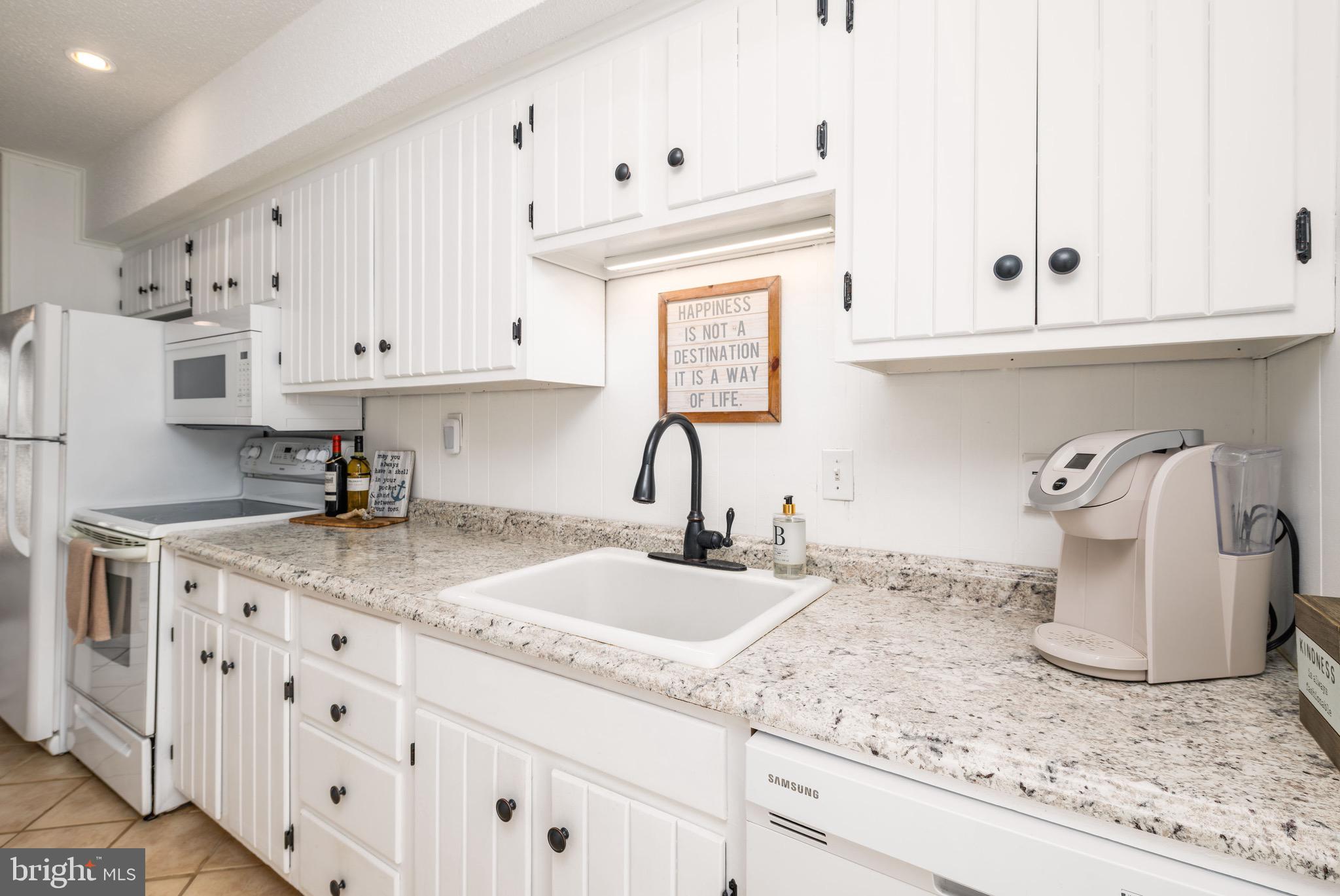 720 RUSTY ANCHOR ROAD 41C