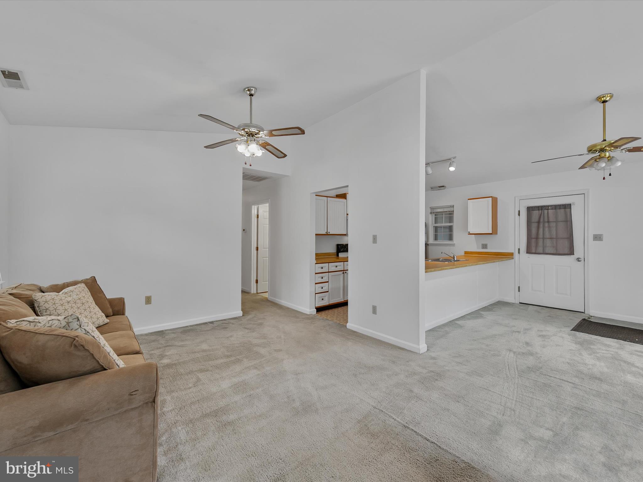 1288 OCEAN PARKWAY