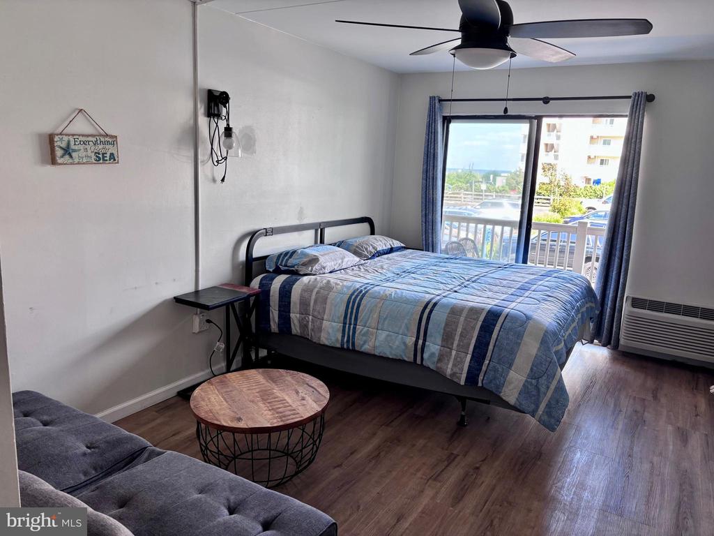 11 62ND STREET 212