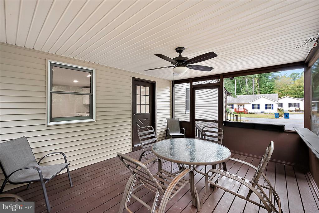 152 CAMELOT CIRCLE