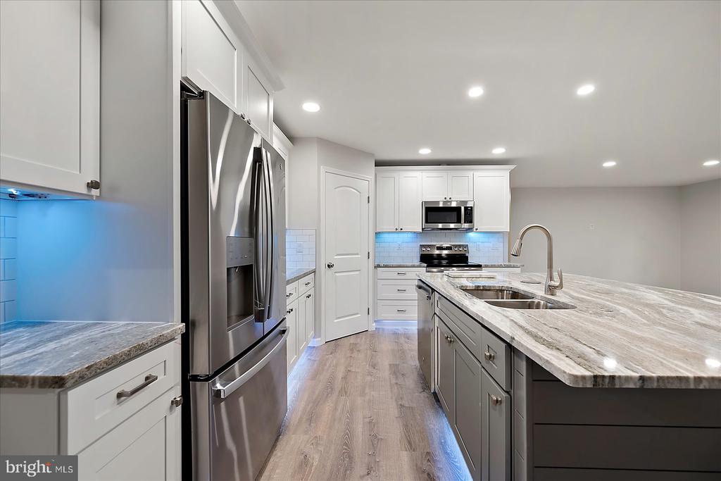 152 CAMELOT CIRCLE