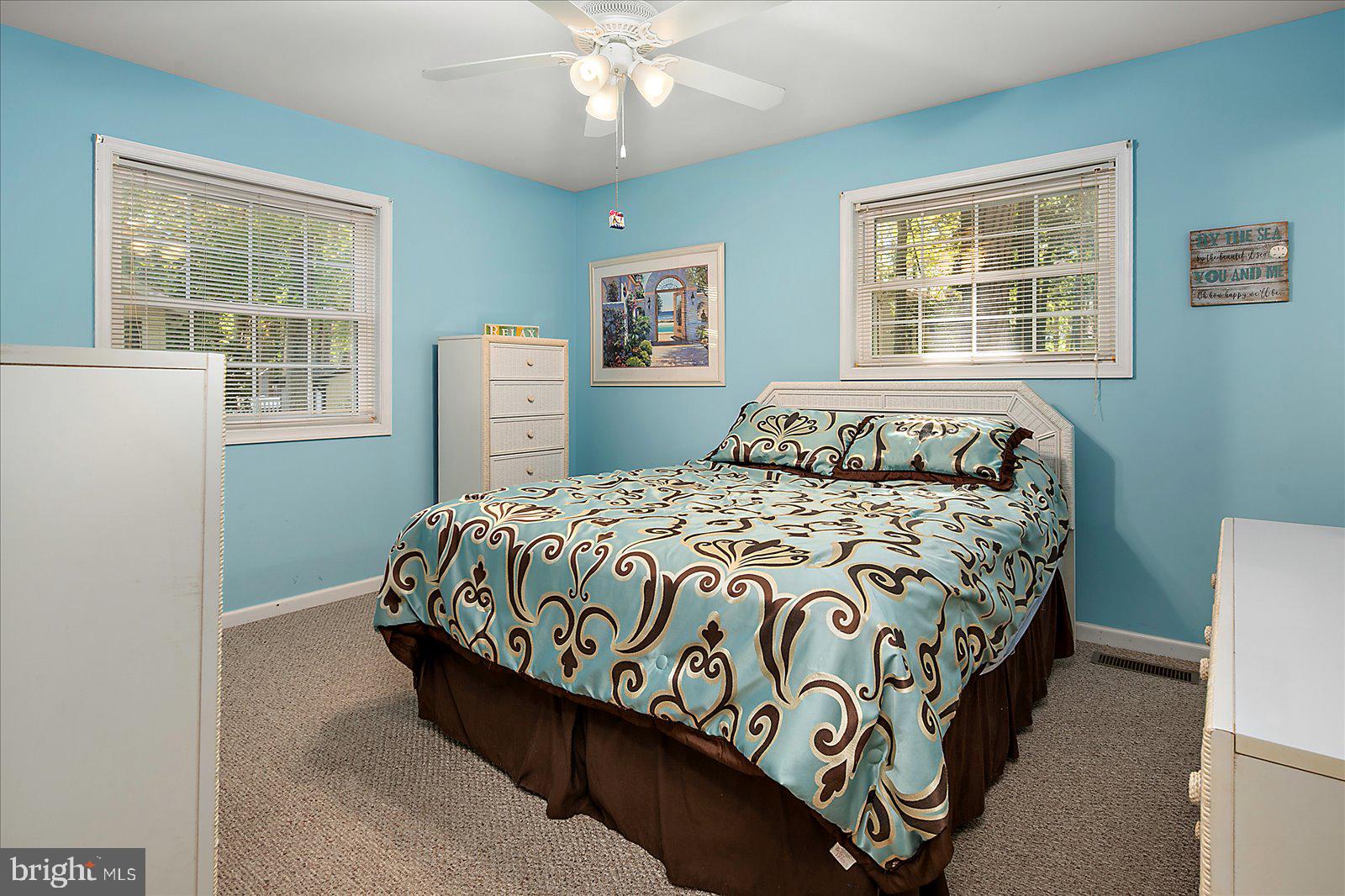 12 SAILORS WAY