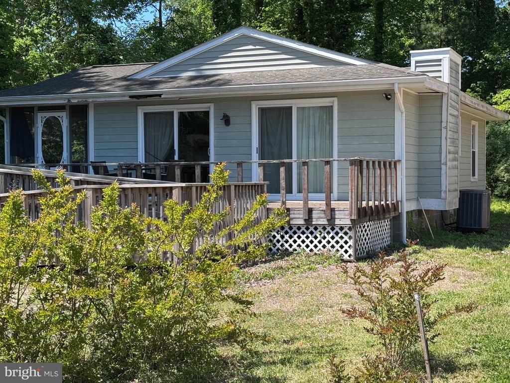 3 CROWS NEST LANE