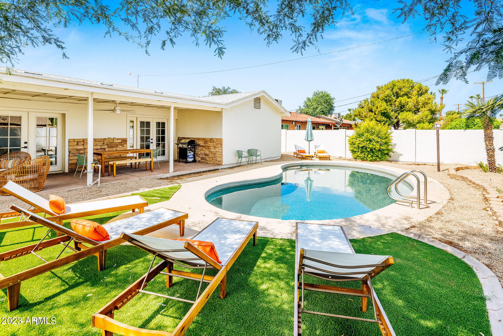 7440 E HUBBELL Street