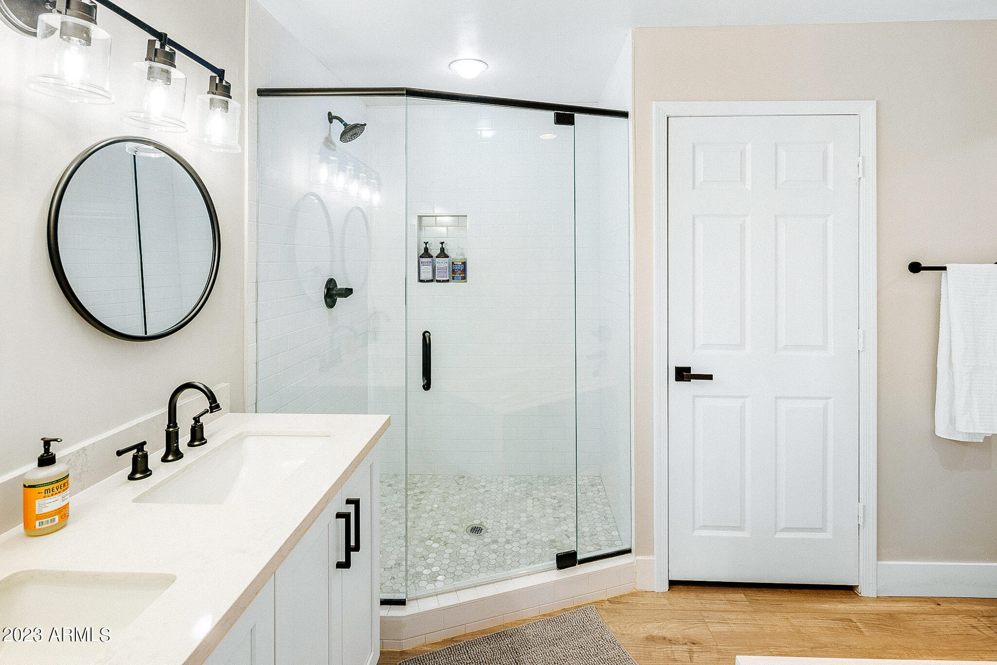 7440 E HUBBELL Street