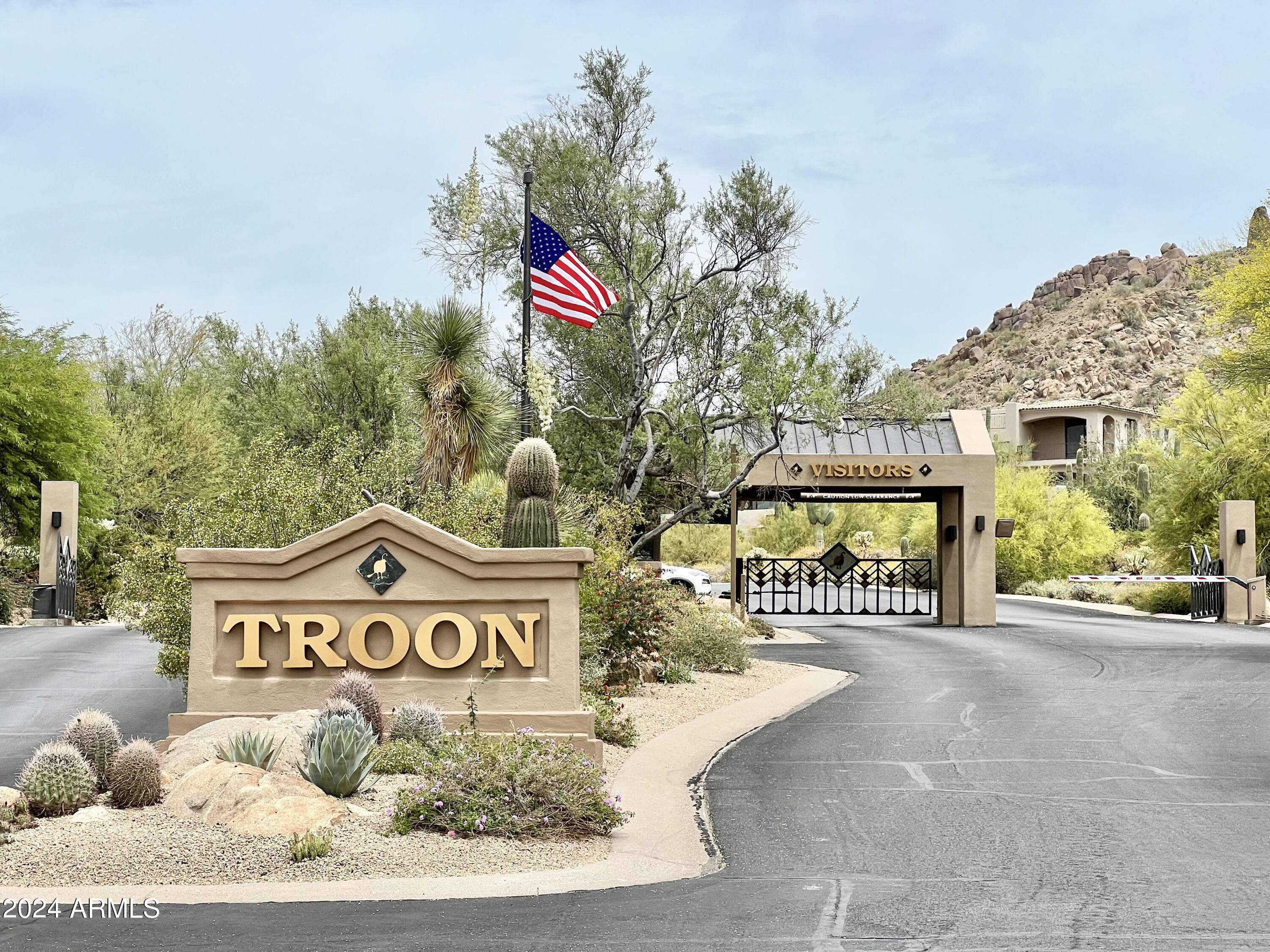 25150 N WINDY WALK Drive, 6