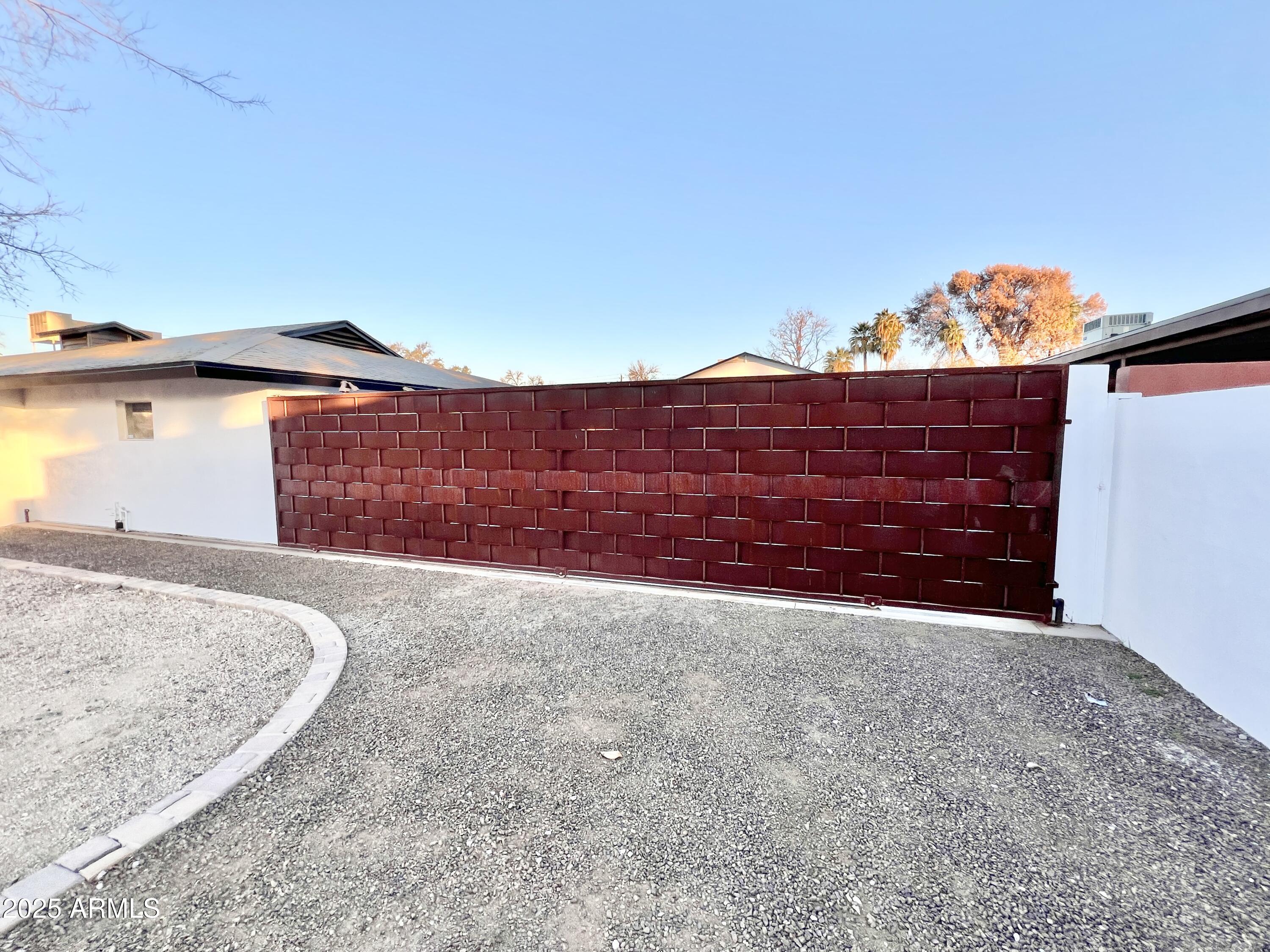 3312 E FLOWER Street