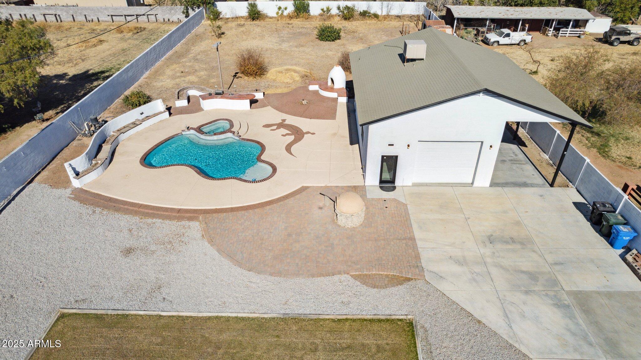 3312 E FLOWER Street