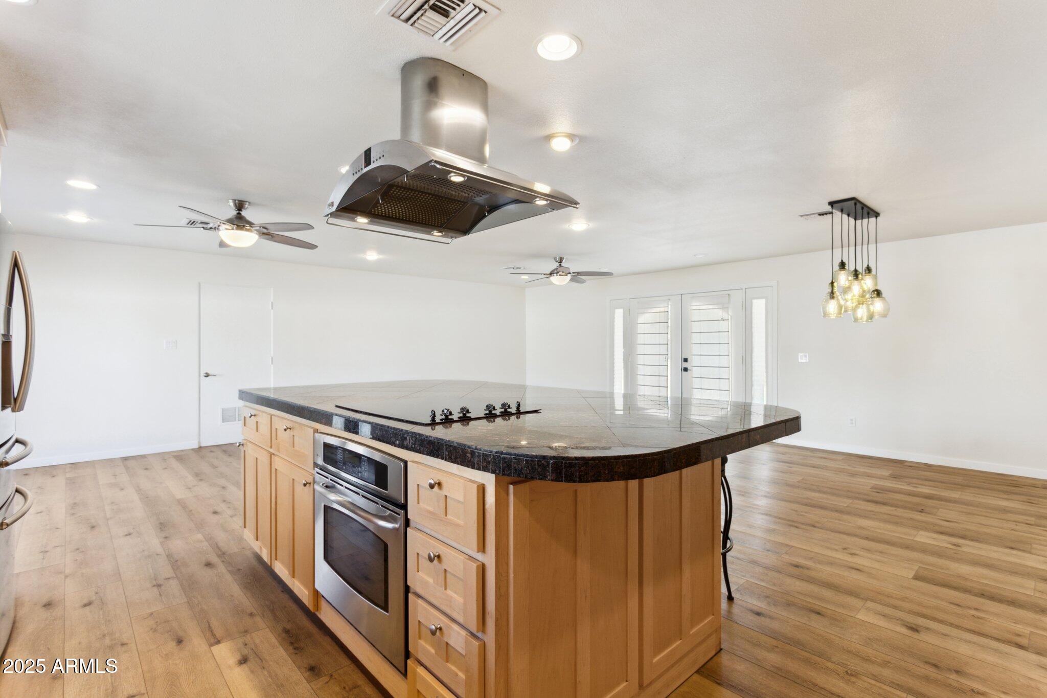 3312 E FLOWER Street