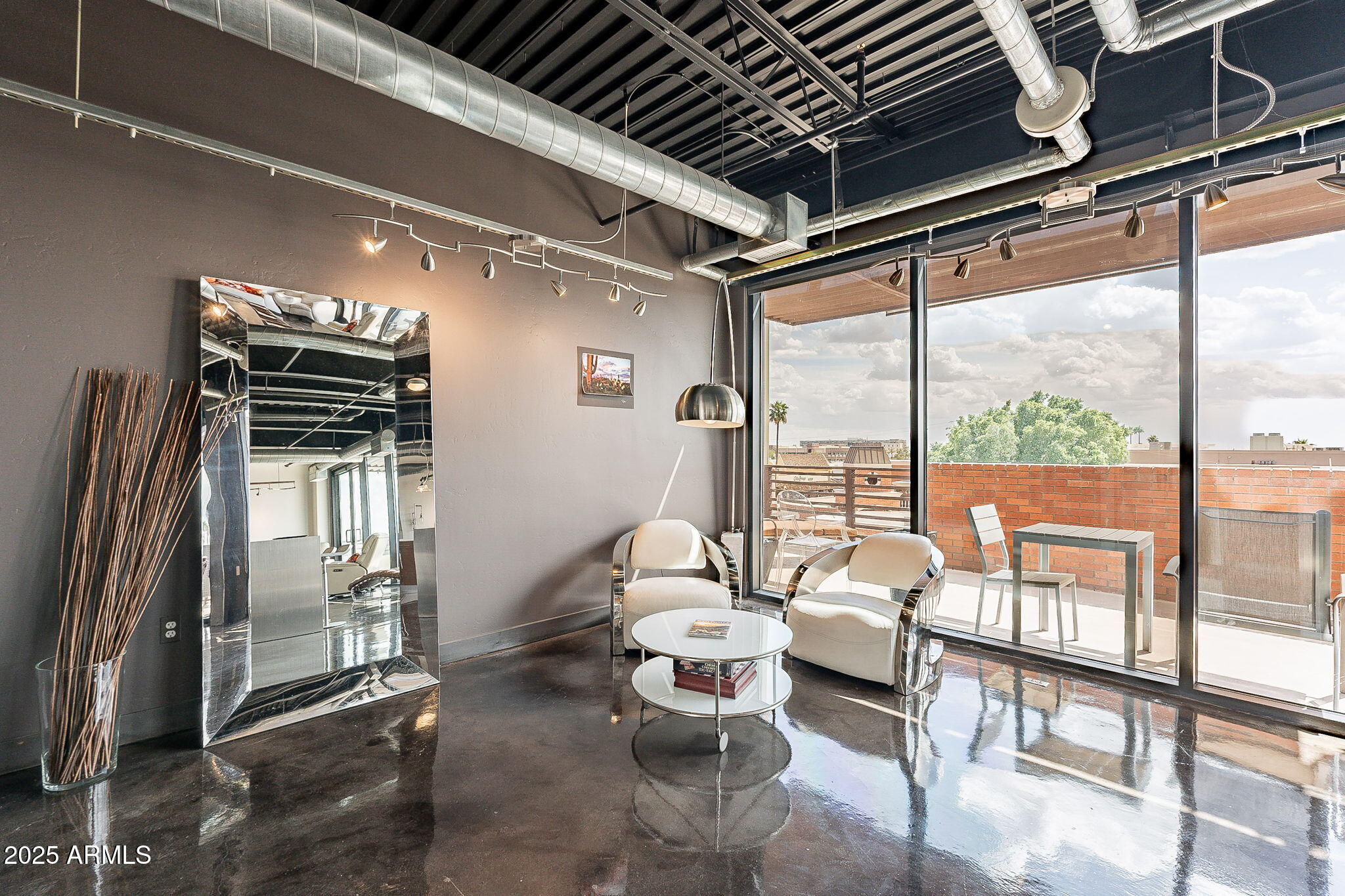 4020 N SCOTTSDALE Road Unit: 3006