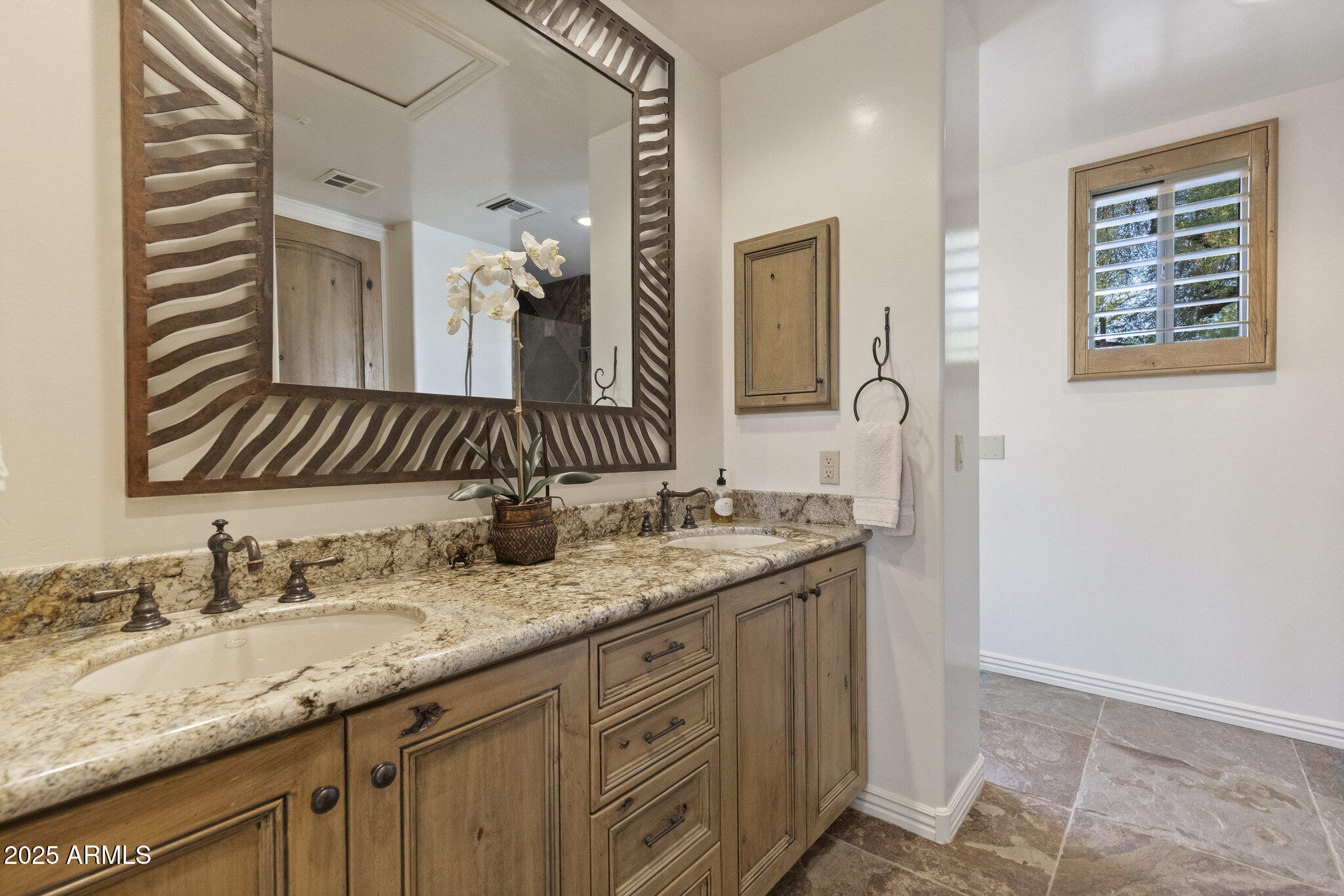 7640 E POINSETTIA Drive