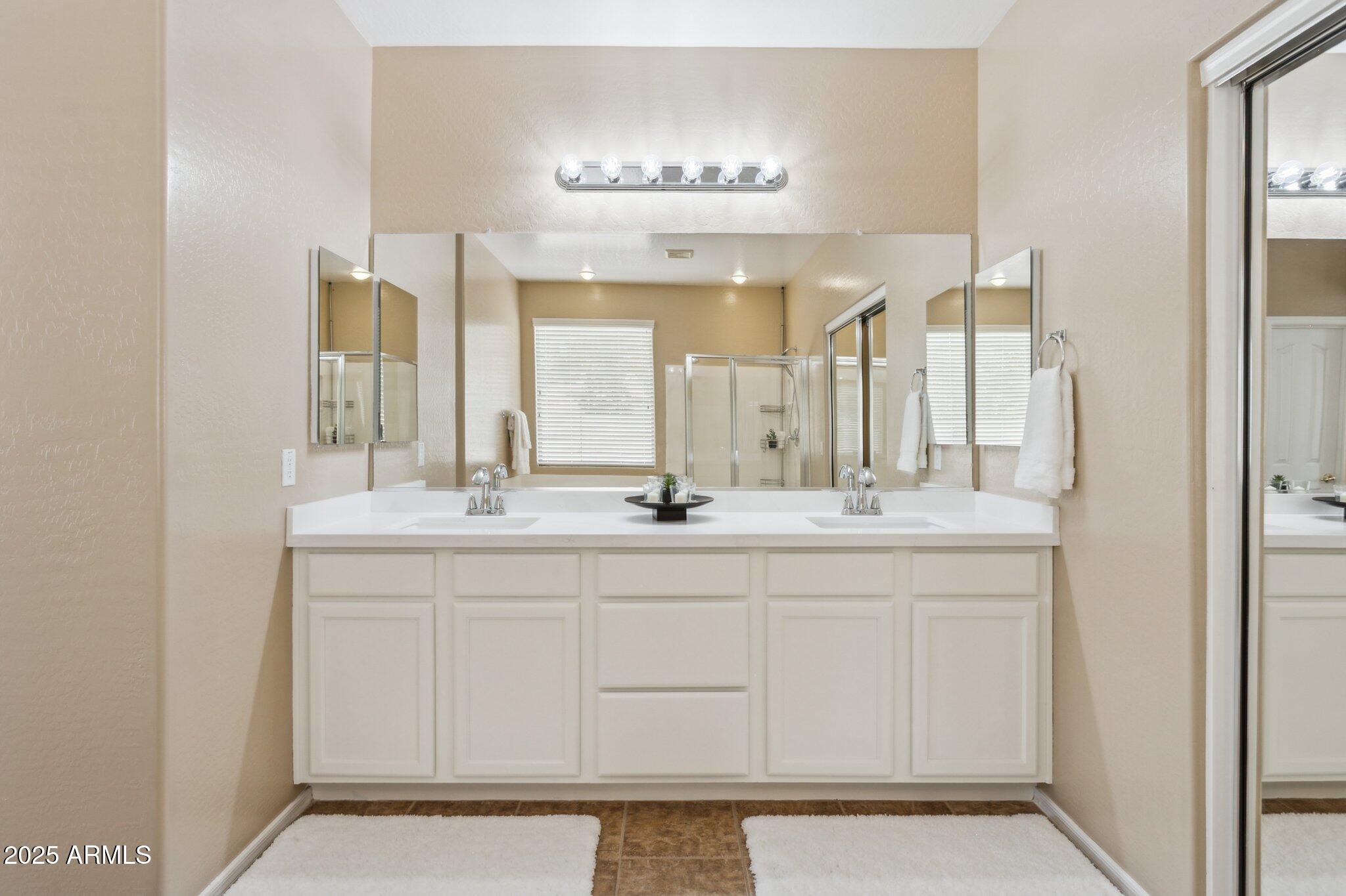 4159 E SHANNON Street