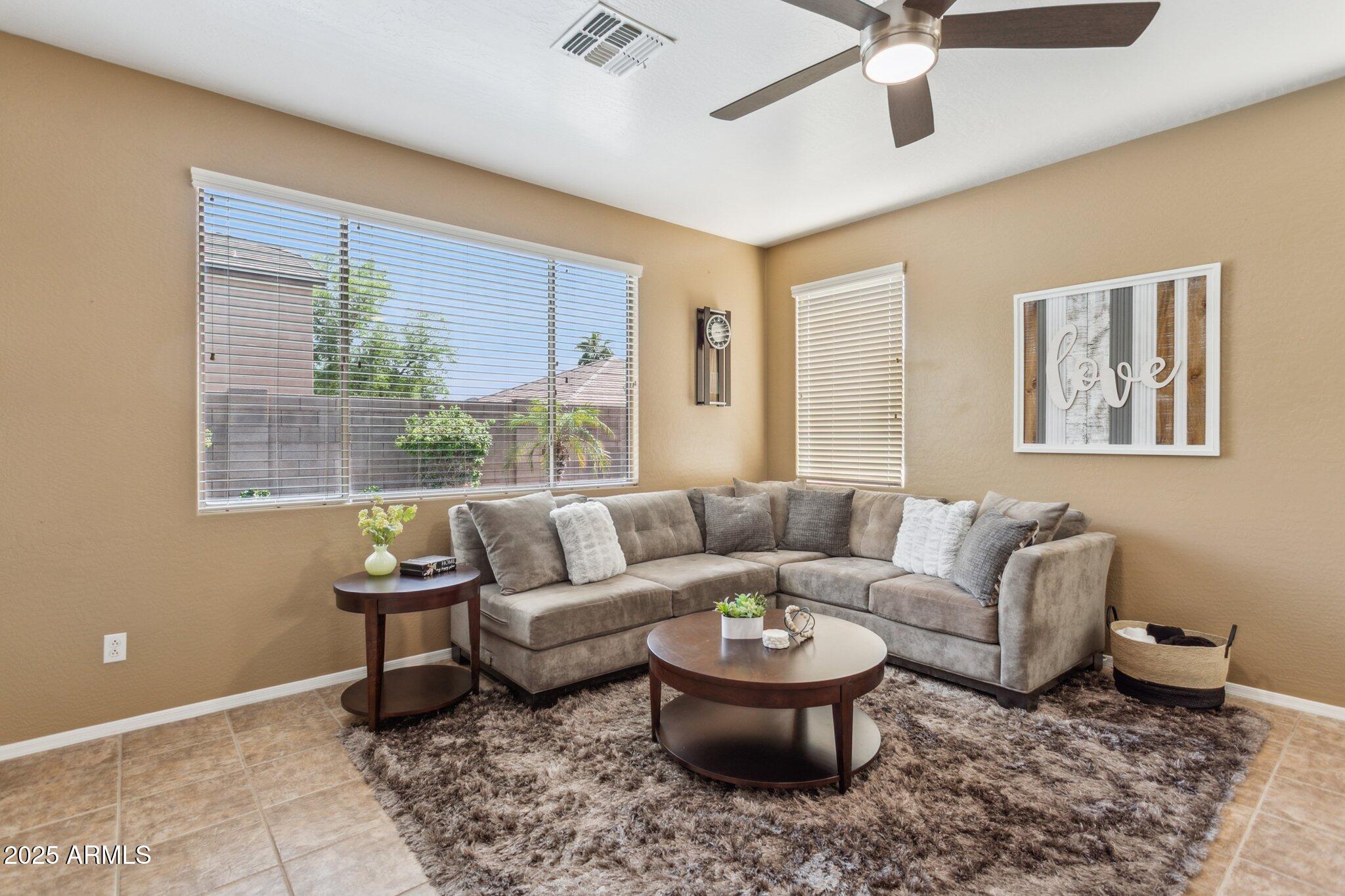 4159 E SHANNON Street