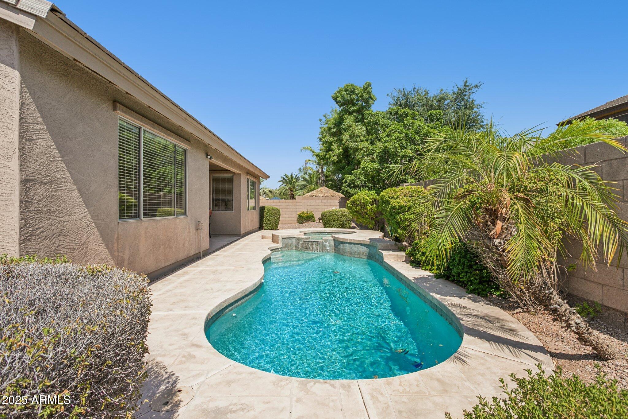 4159 E SHANNON Street