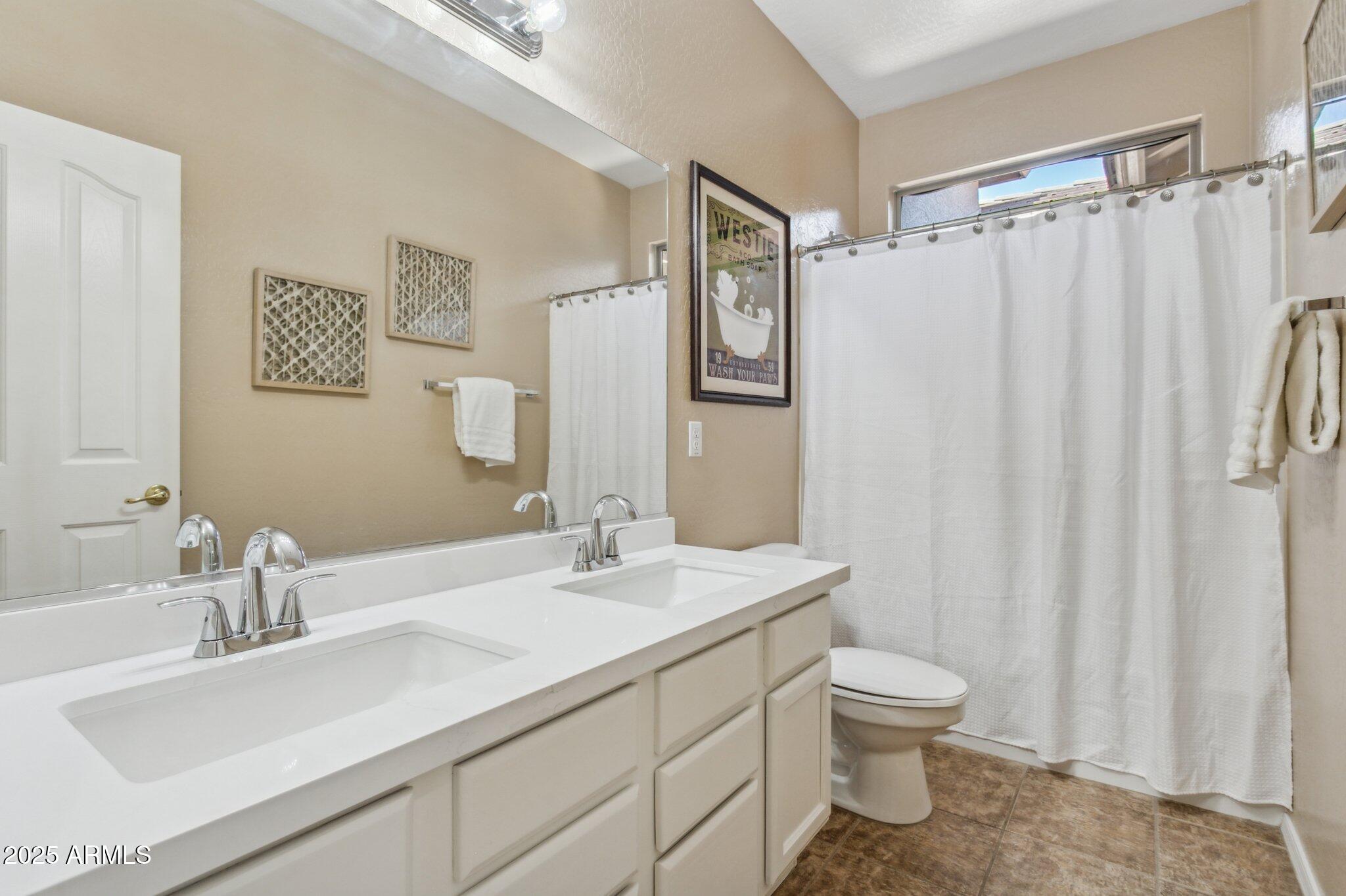 4159 E SHANNON Street