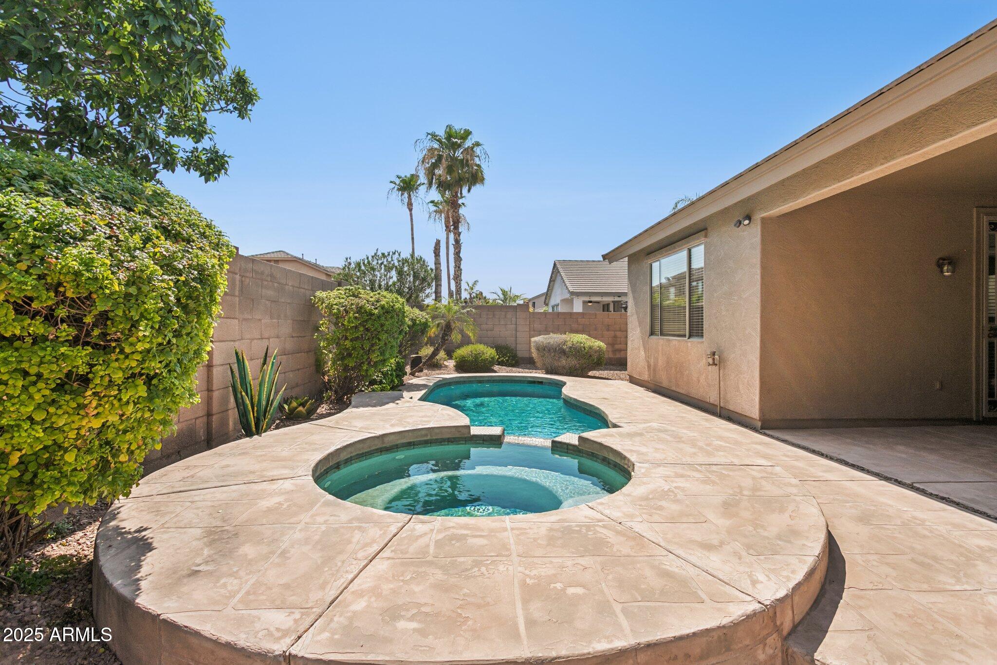 4159 E SHANNON Street