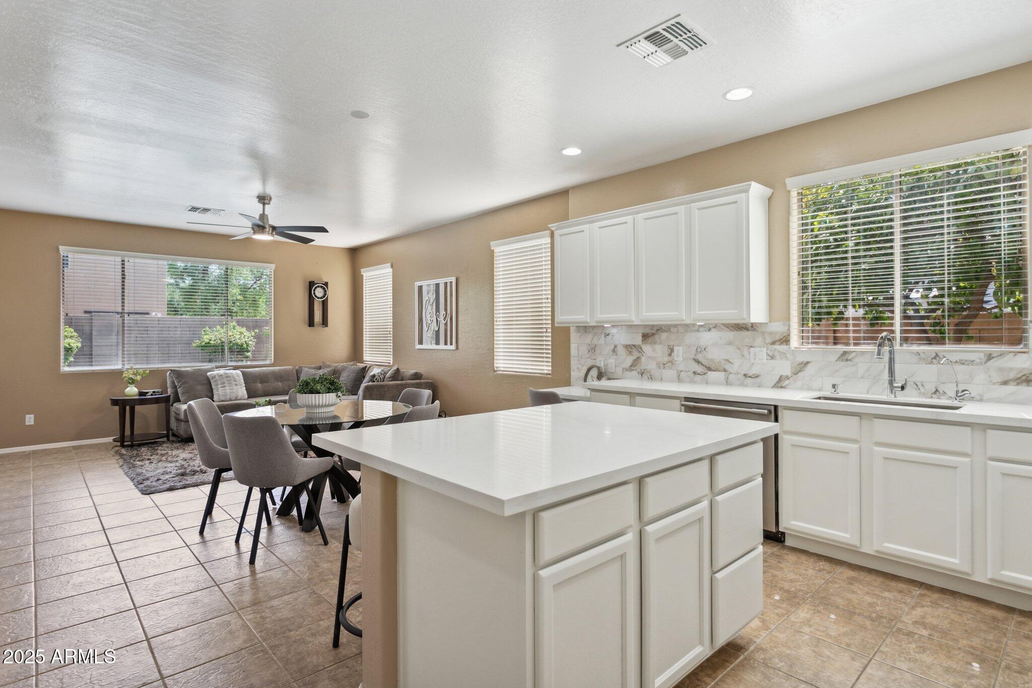 4159 E SHANNON Street