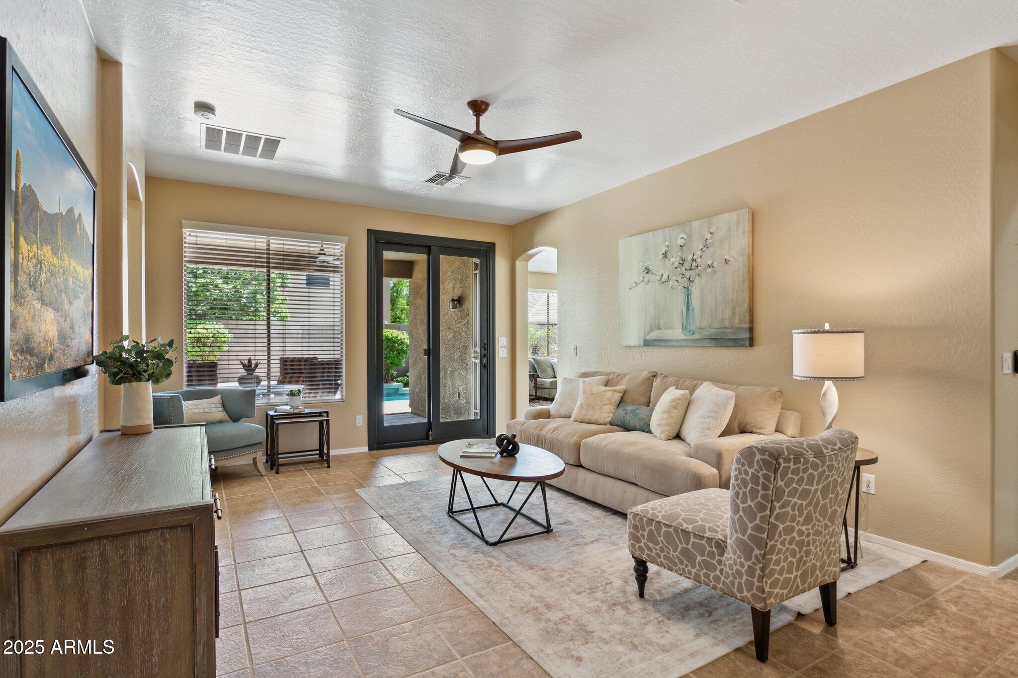 4159 E SHANNON Street