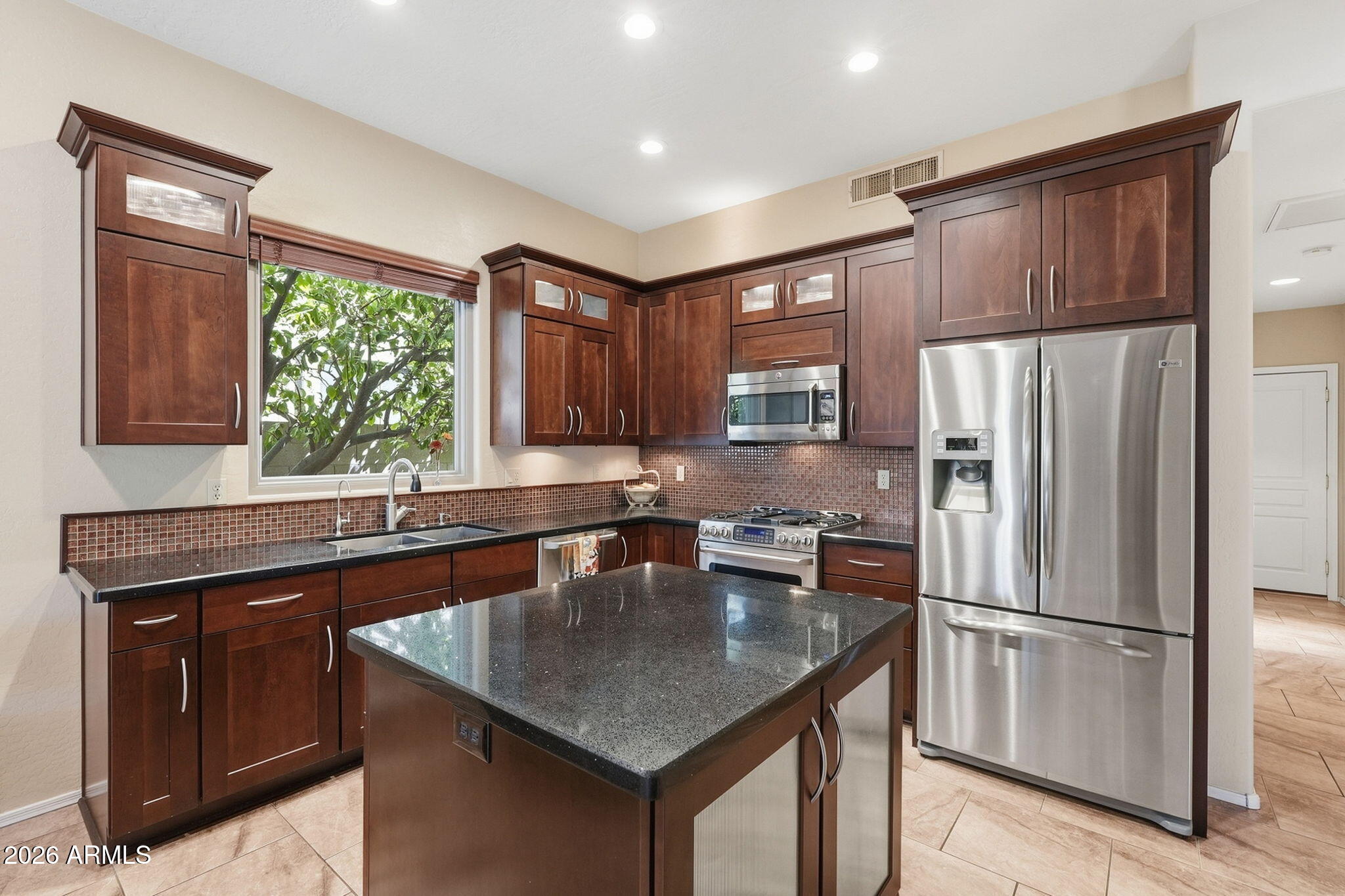 6796 W Abraham Lane