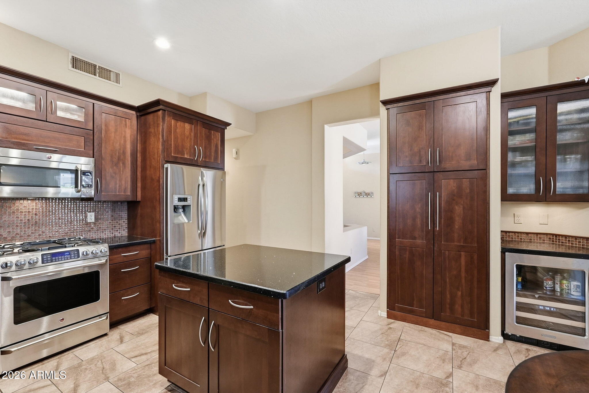 6796 W Abraham Lane