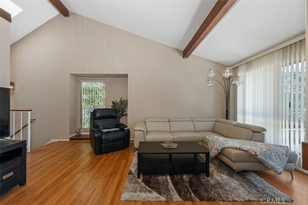 14533 Larch