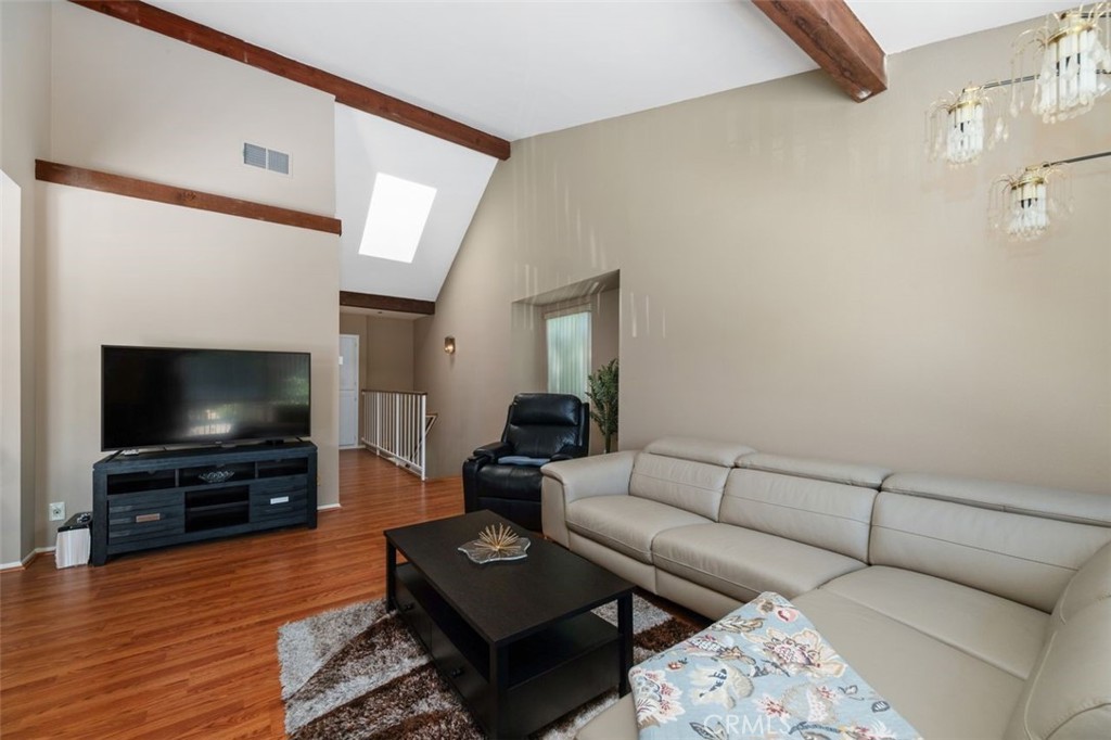 14533 Larch