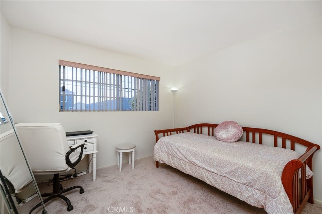 14533 Larch