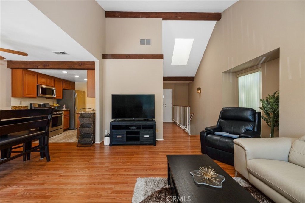 14533 Larch