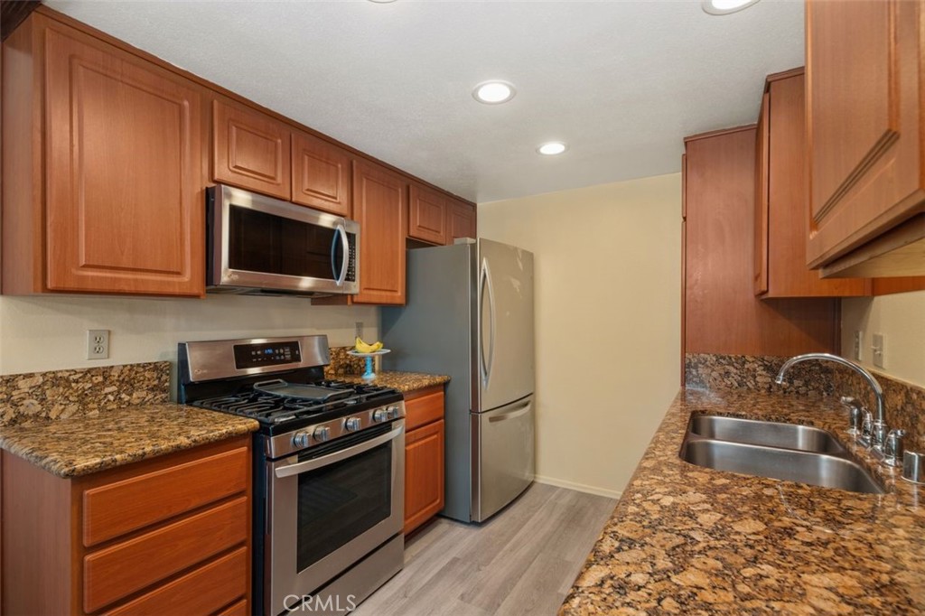 14533 Larch