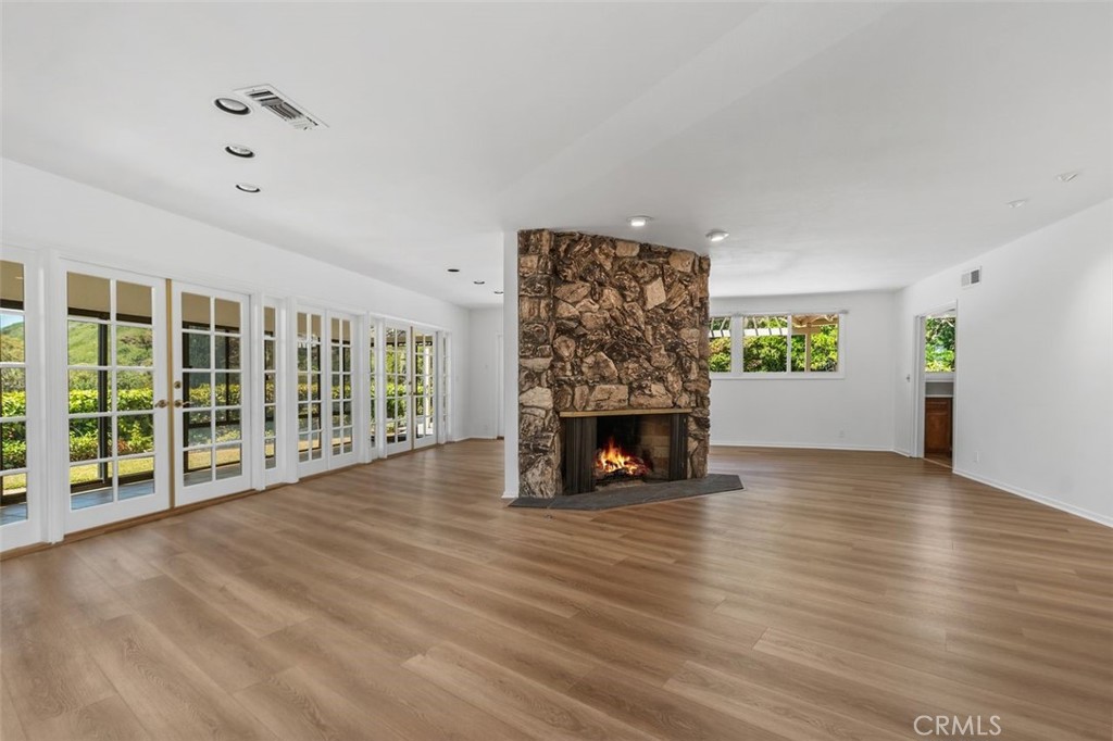 32215 Schooner Drive