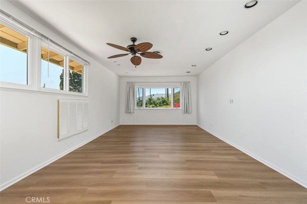 32215 Schooner Drive