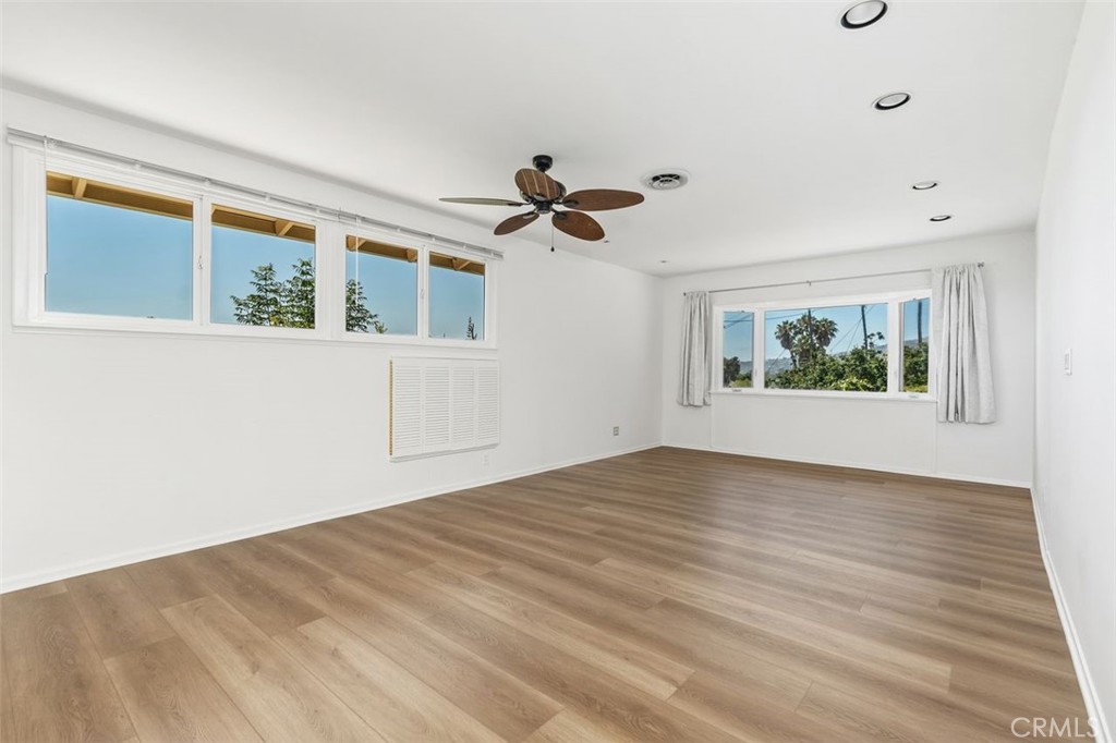 32215 Schooner Drive