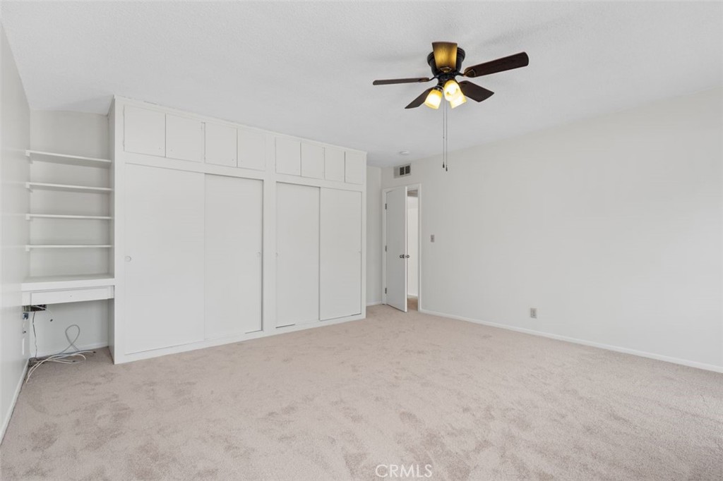 1990 Avenida Feliciano