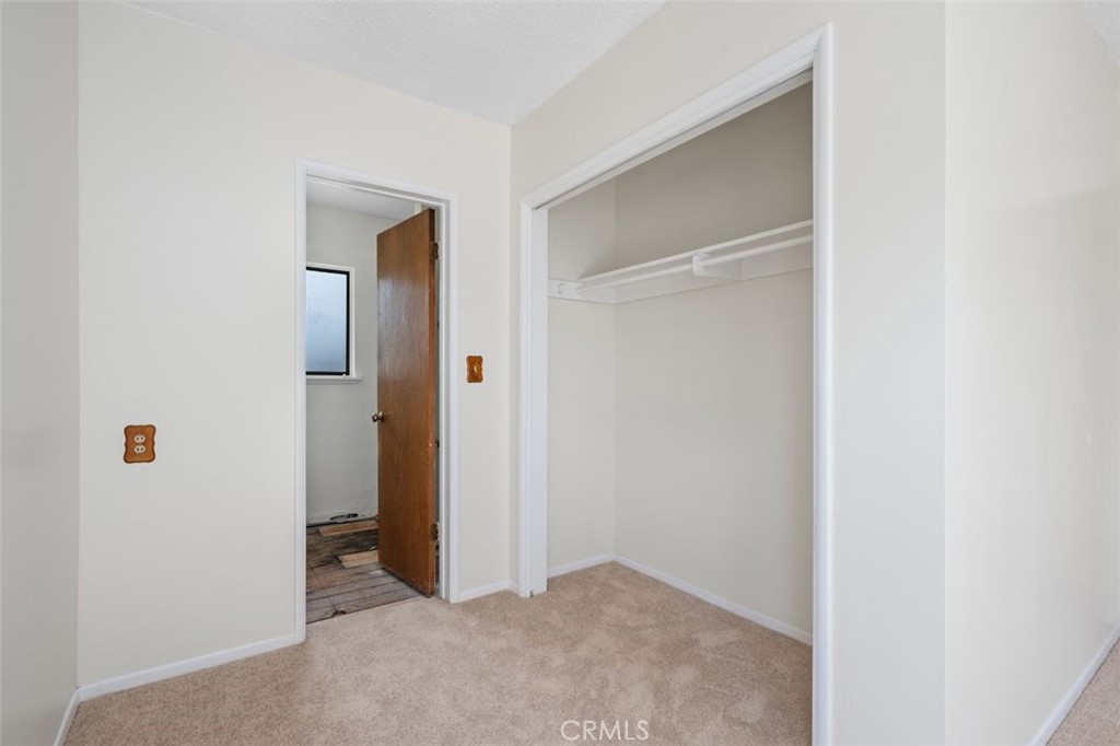 1990 Avenida Feliciano