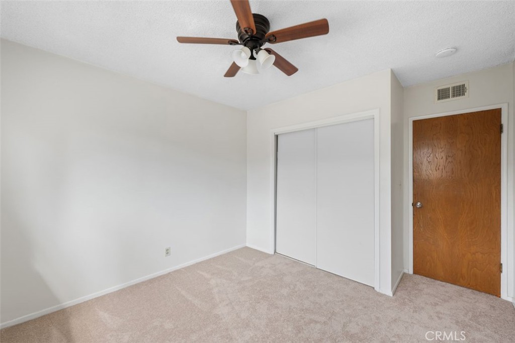 1990 Avenida Feliciano