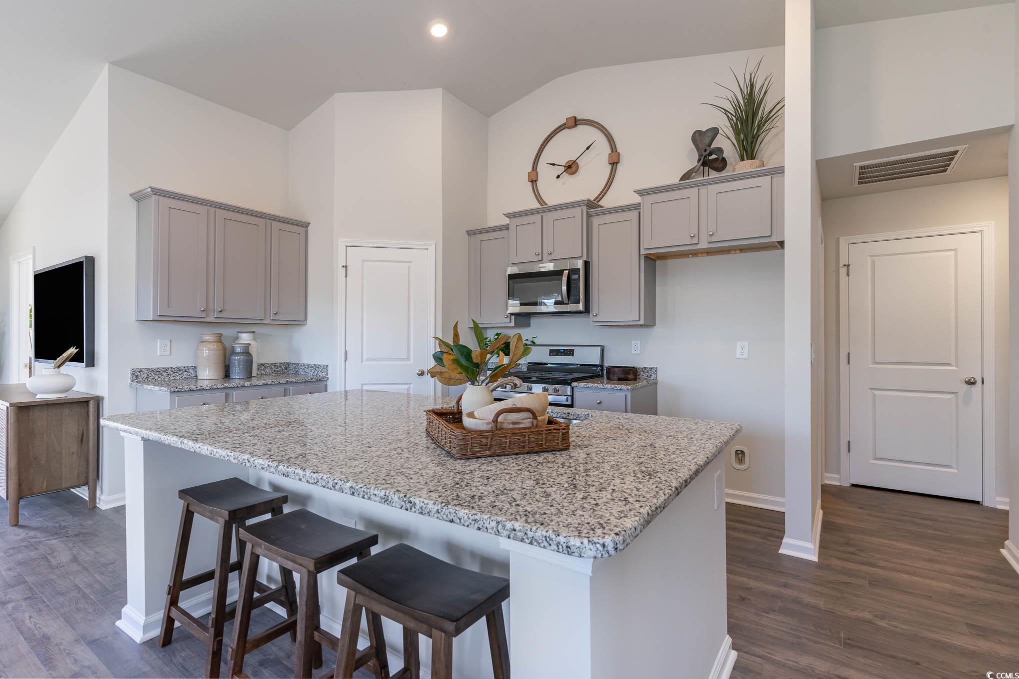 723 Eastridge Dr.