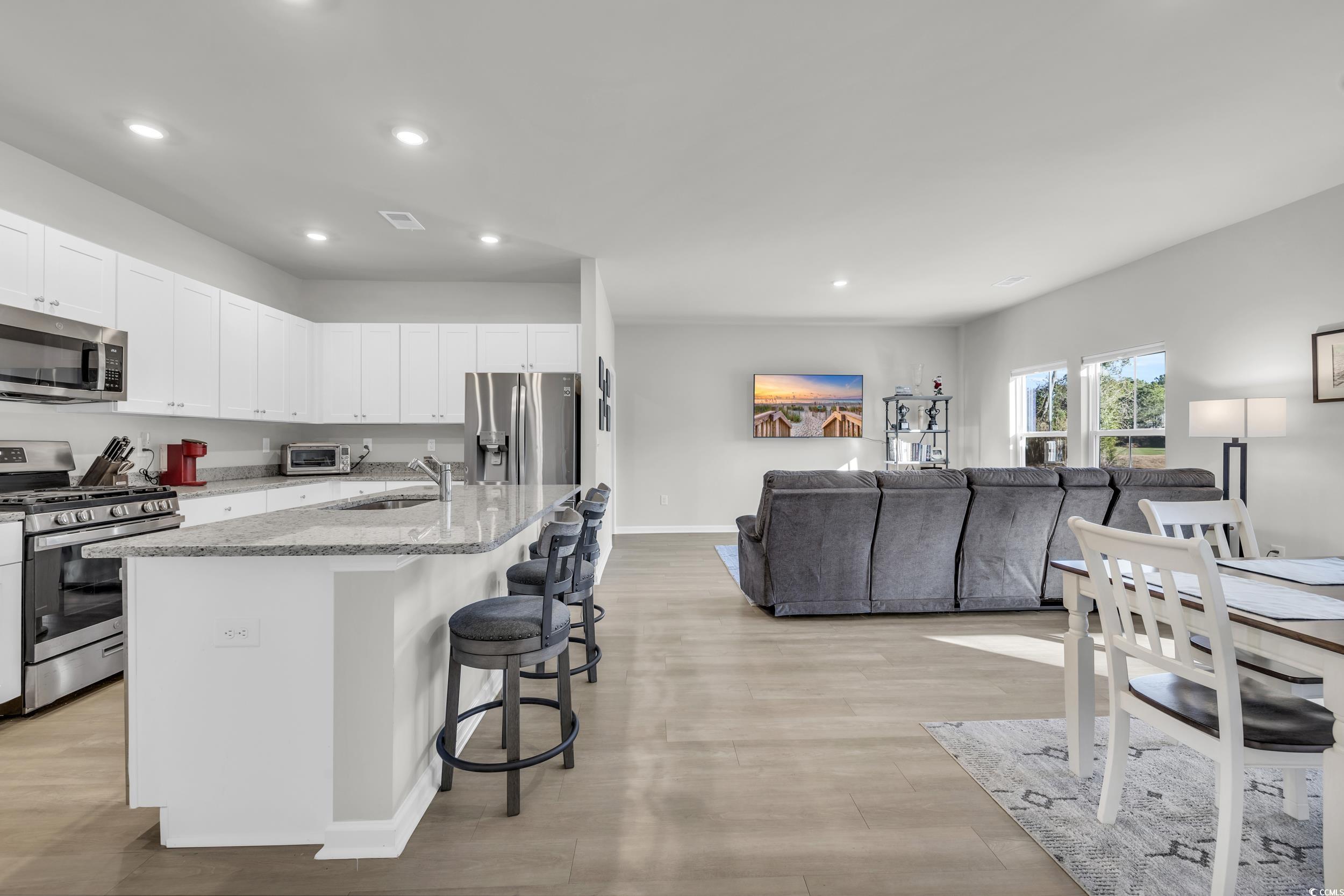 152 Carolina Lakes Blvd.
