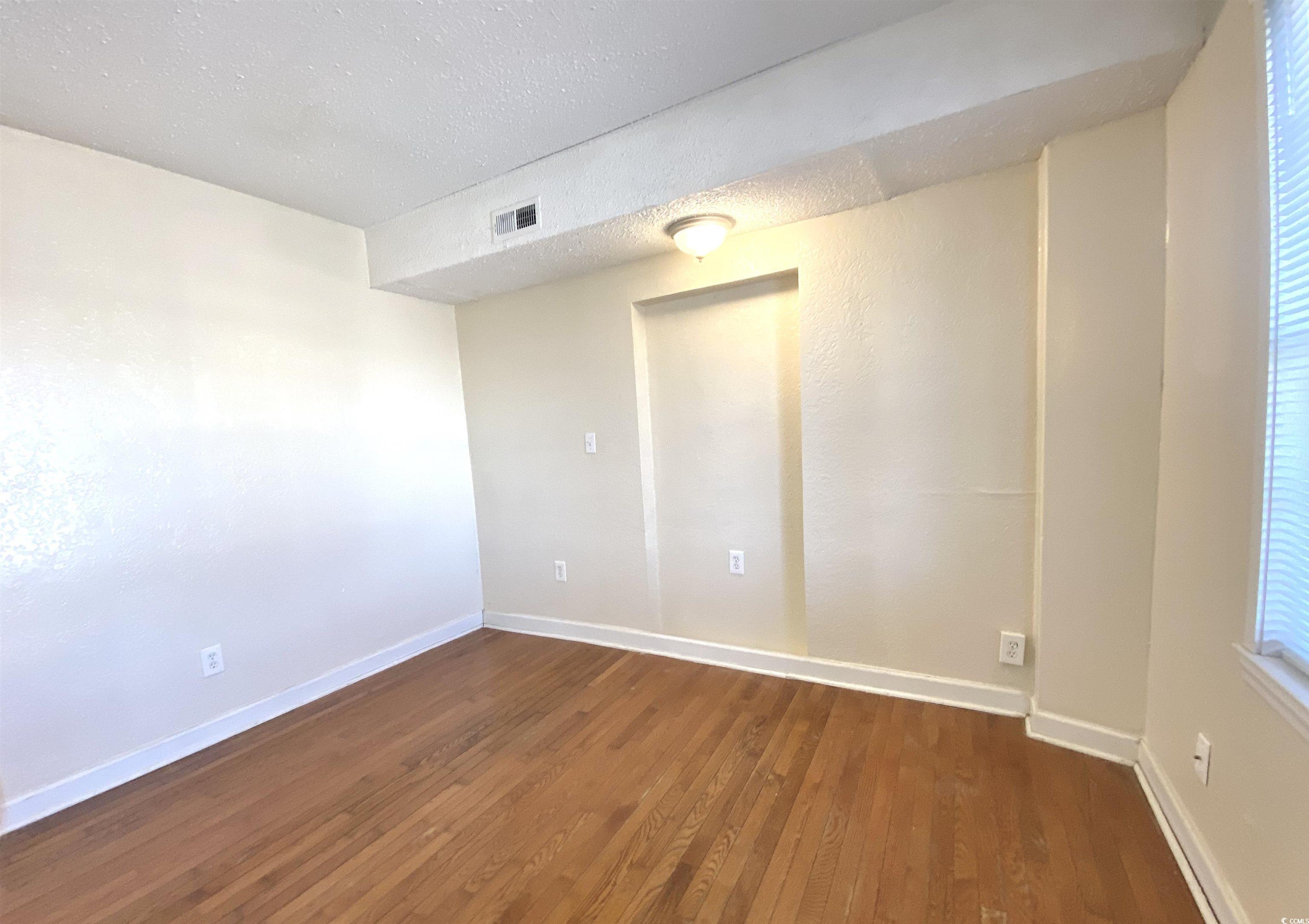 111 S Poplar Dr.