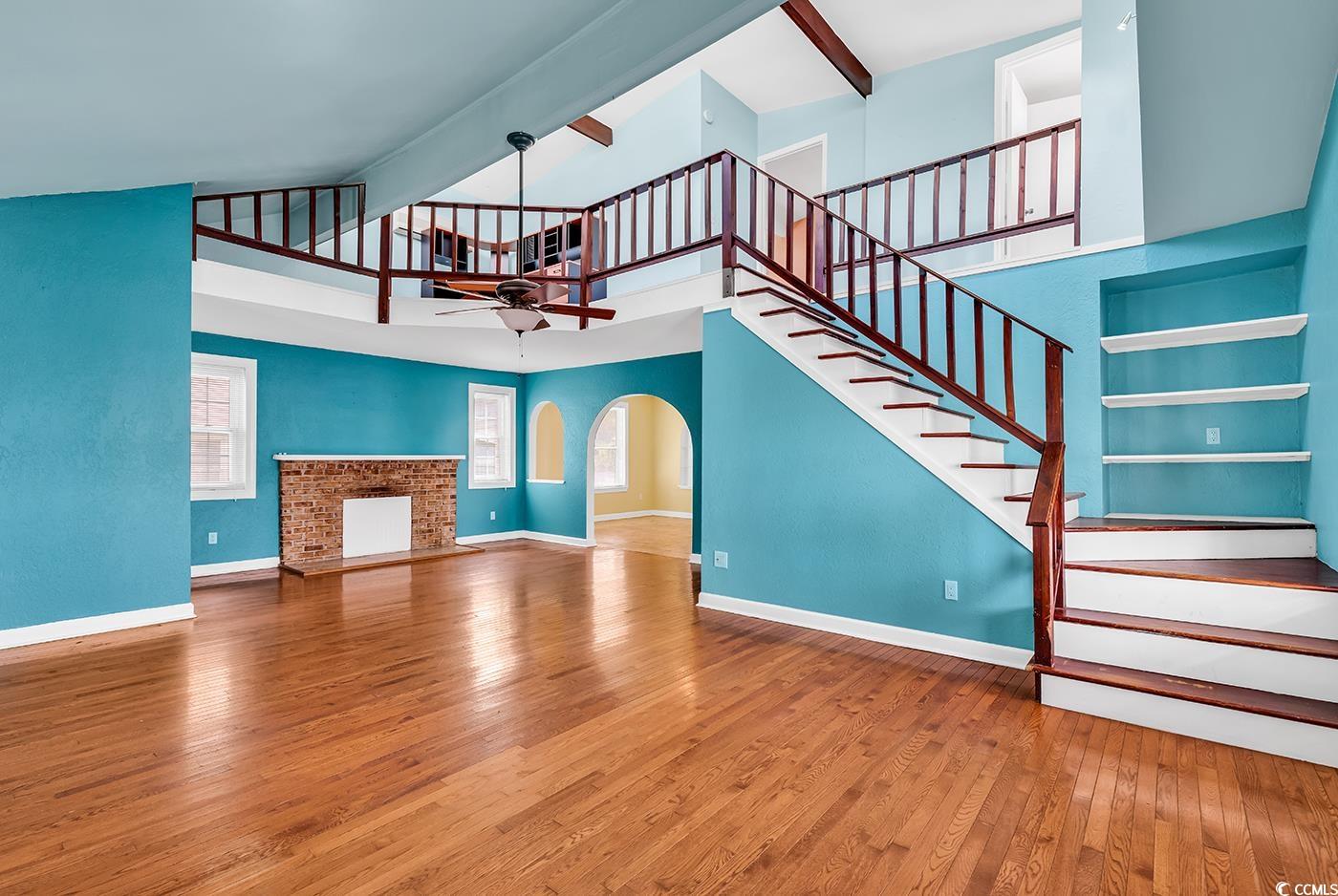 111 S Poplar Dr.