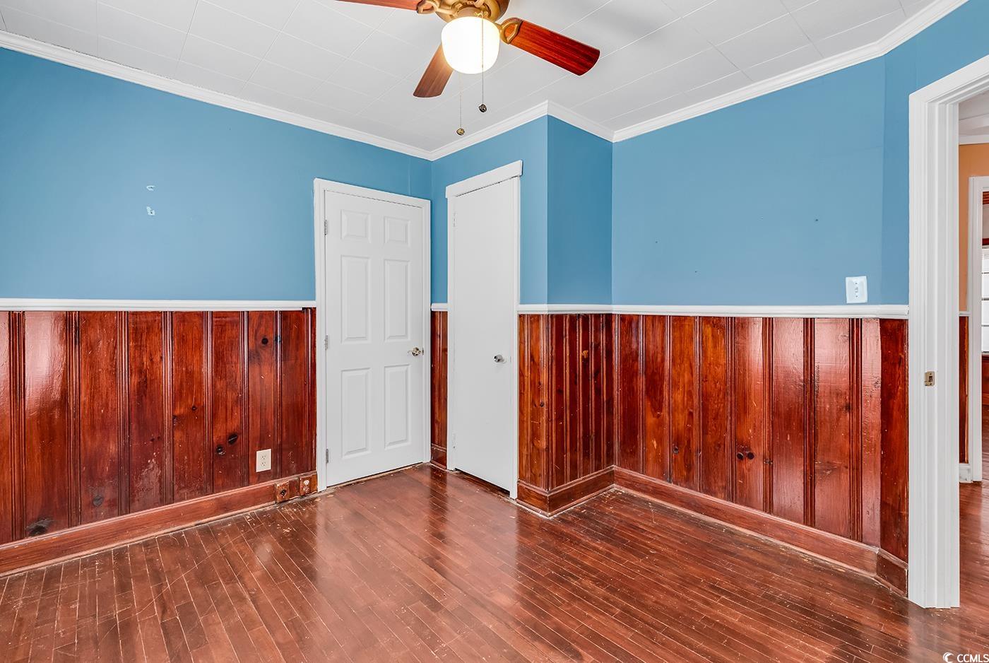 111 S Poplar Dr.