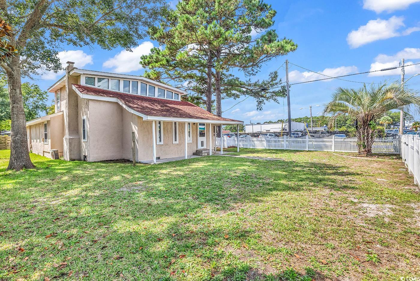 111 S Poplar Dr.