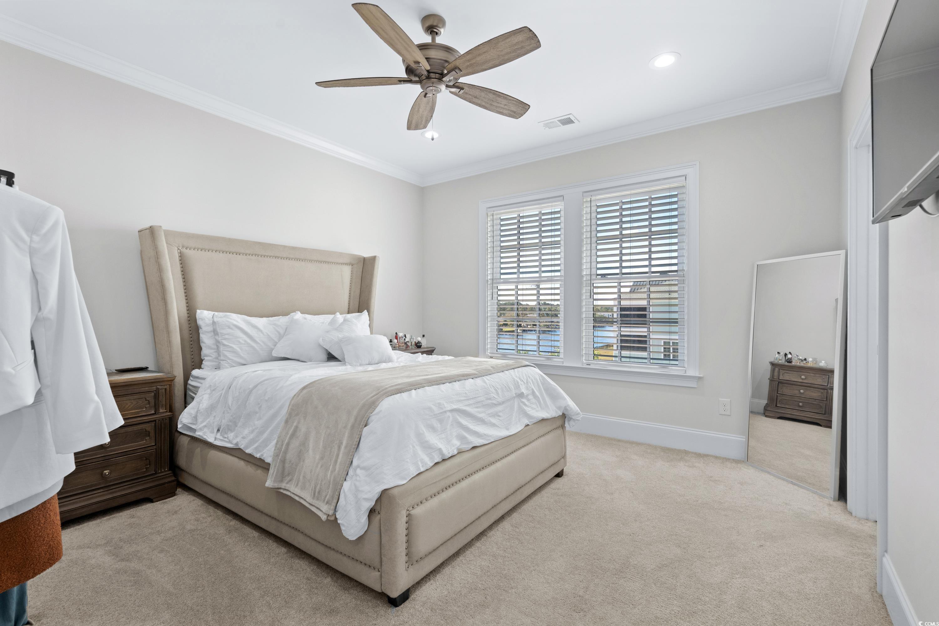 208 W Palms Dr.