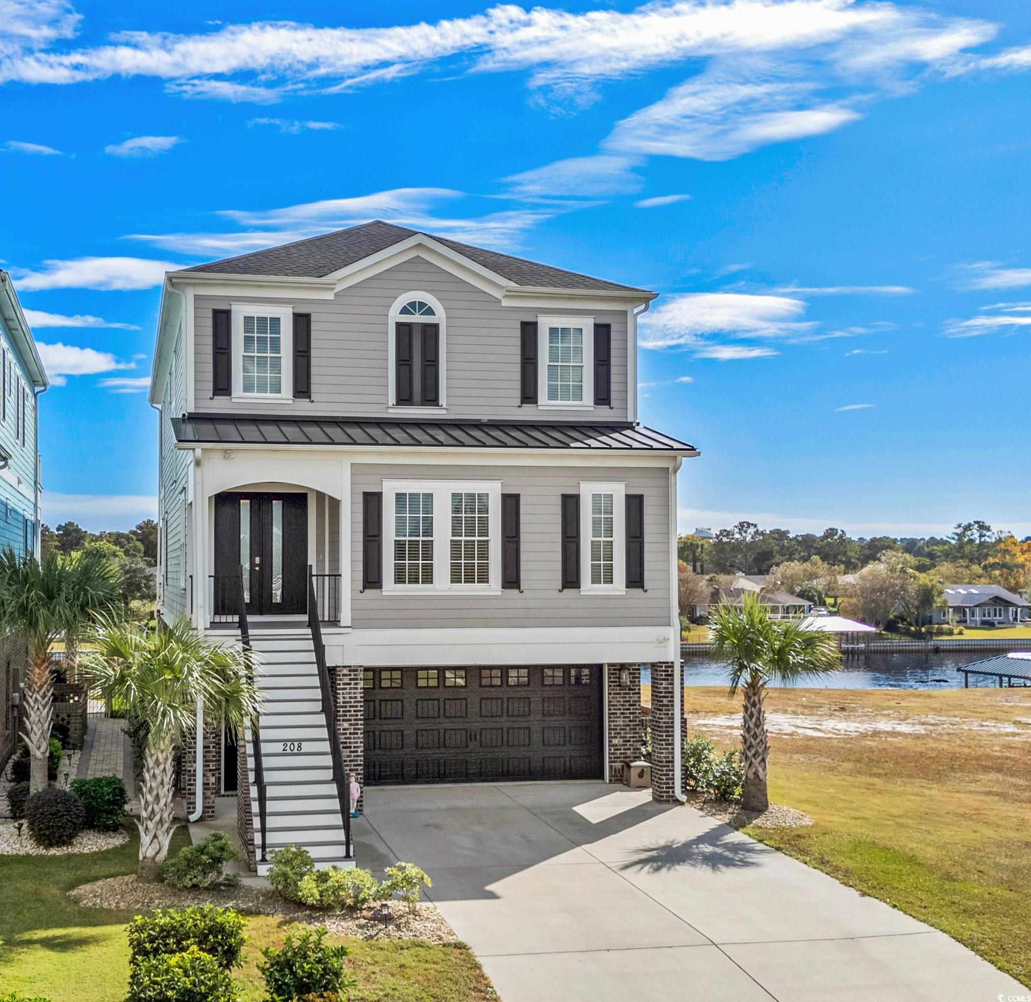 208 W Palms Dr.