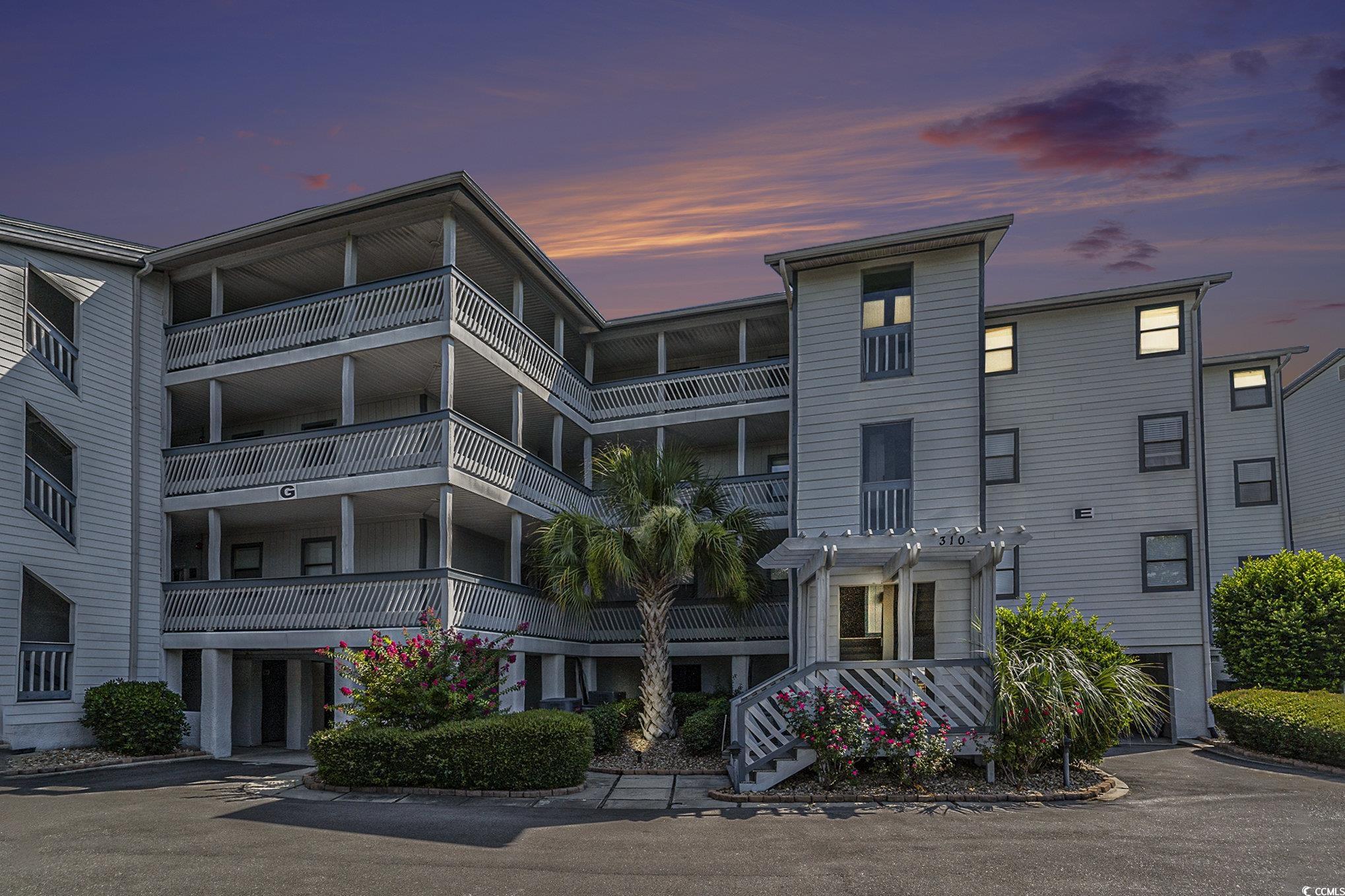 310 3rd Ave. N Unit: F3