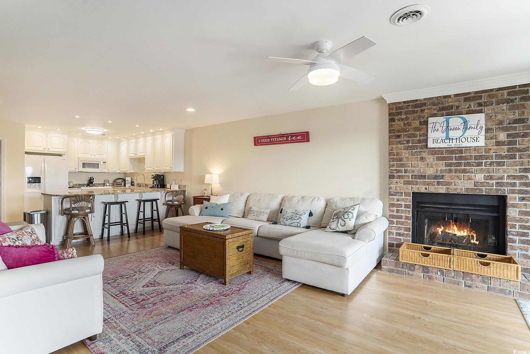 310 3rd Ave. N Unit: F3