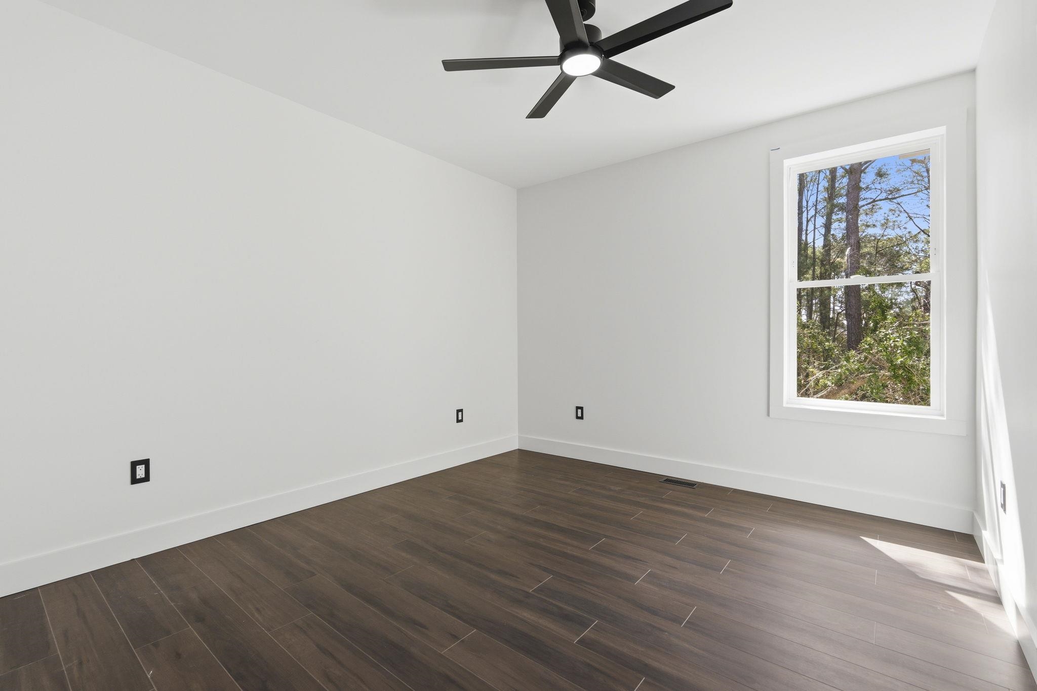 42 Enclave Pl.